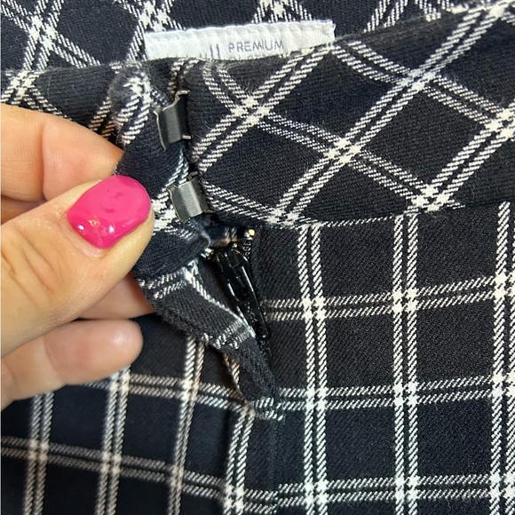 J.Jill Women’s Plaid Stretch Crop Pants / Size 10 - Picture 5 of 11